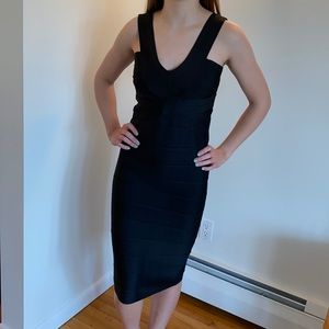 NWT black Material Girl zipper dress